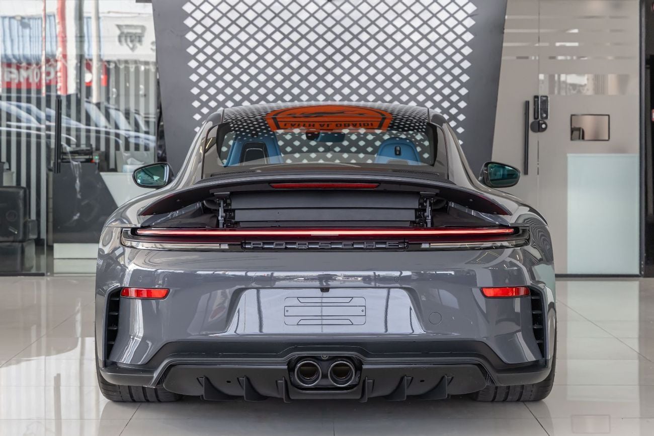 Porsche 911 4.0 л 2026 г. Серый