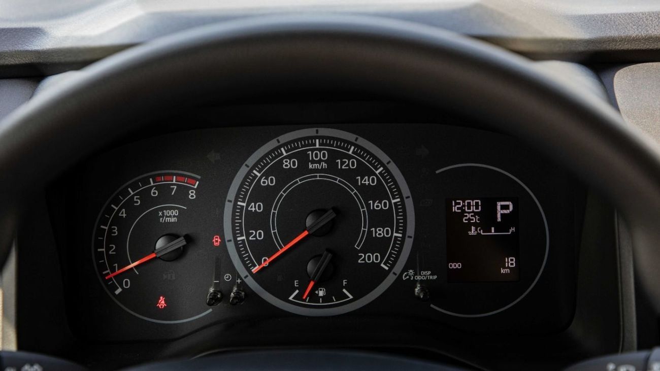 Toyota Hiace 3.5 л 2026 г. Белый