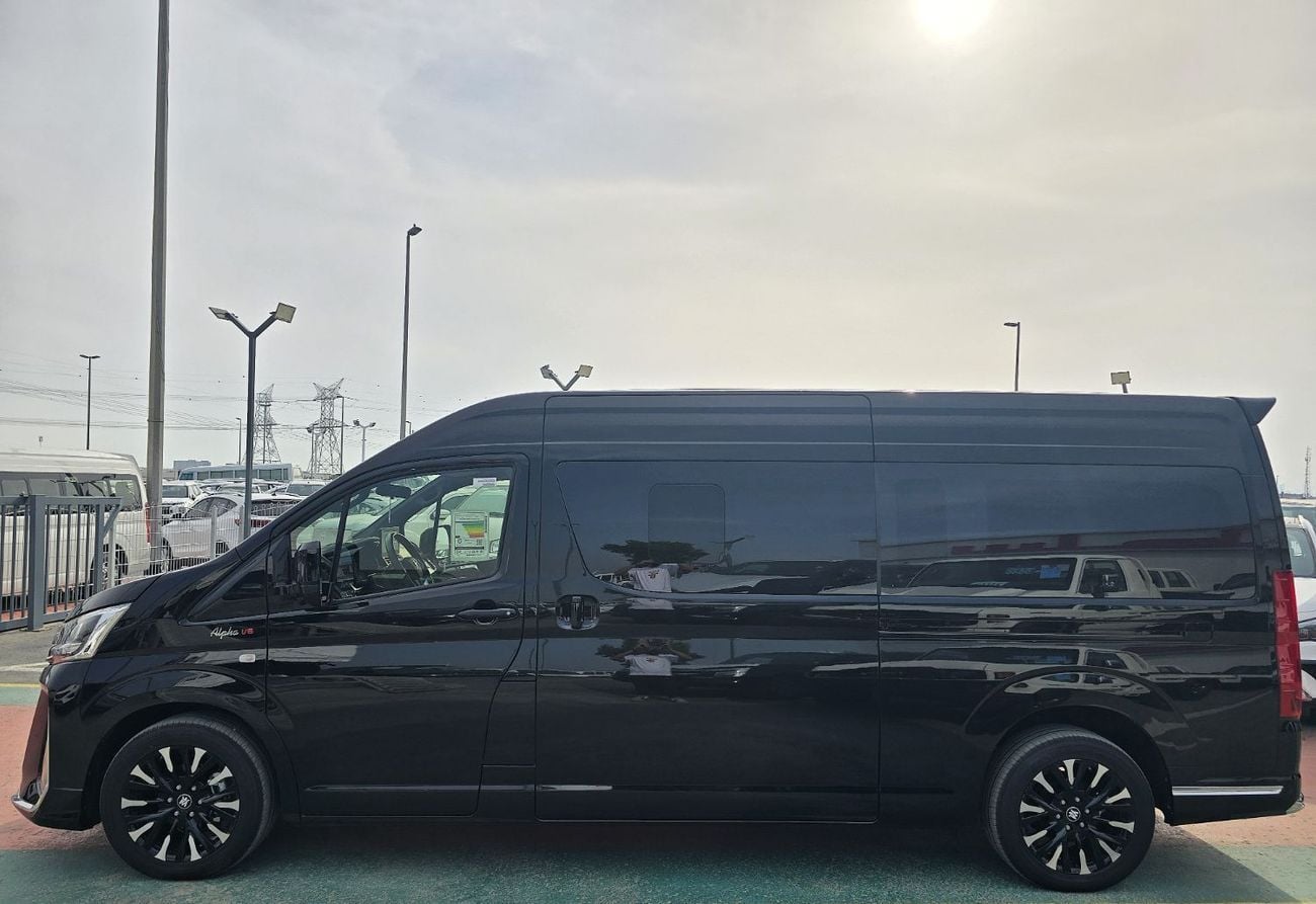 Toyota Hiace 3.5 л 2025 г. Чёрный