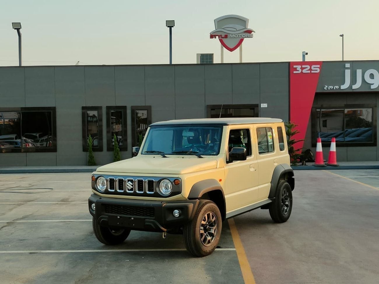 Suzuki Jimny 1.5 л 2026 г. Бежевый