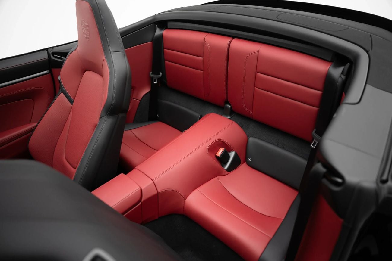 Porsche 911 3.0 л 2025 г. Чёрный