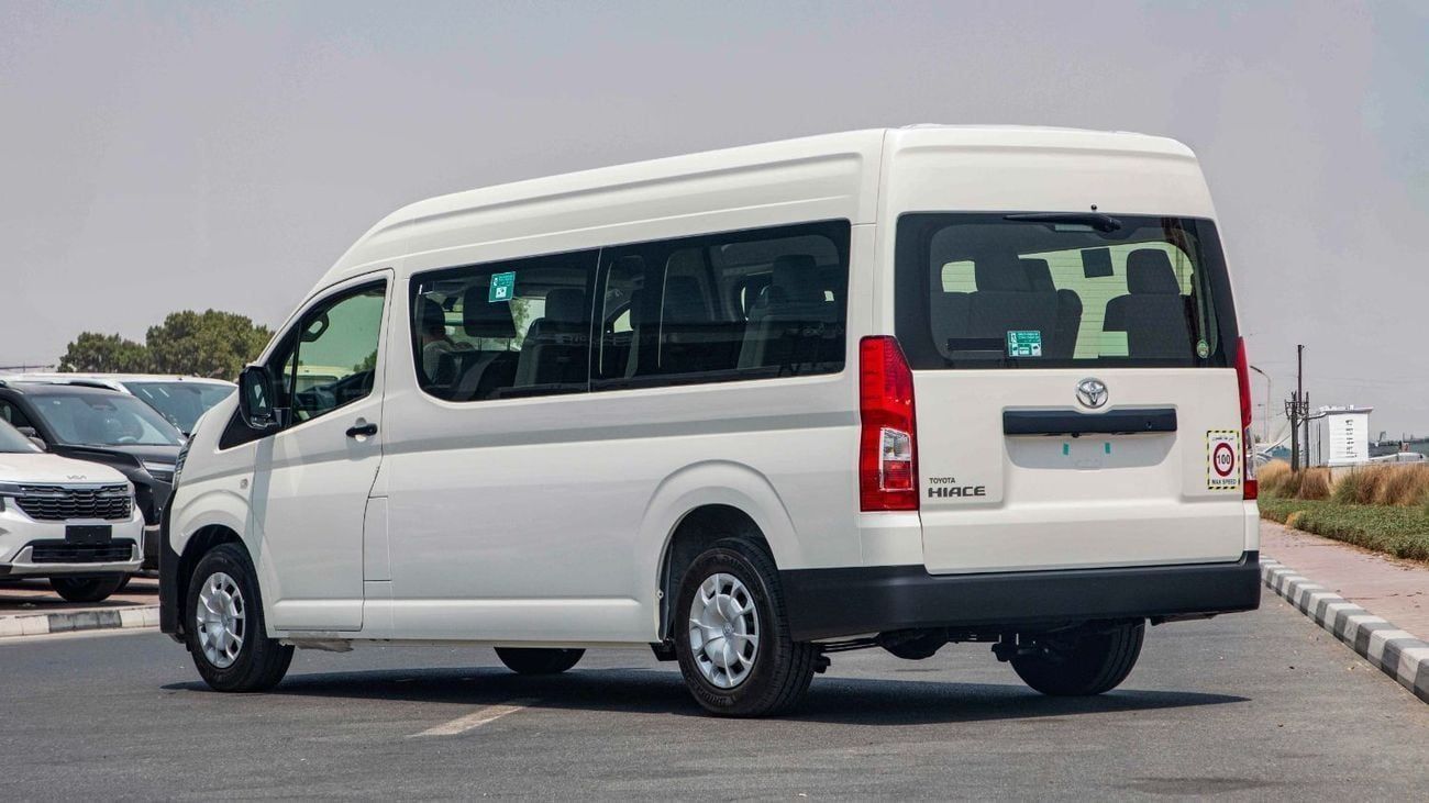Toyota Hiace 3.5 л 2026 г. Белый