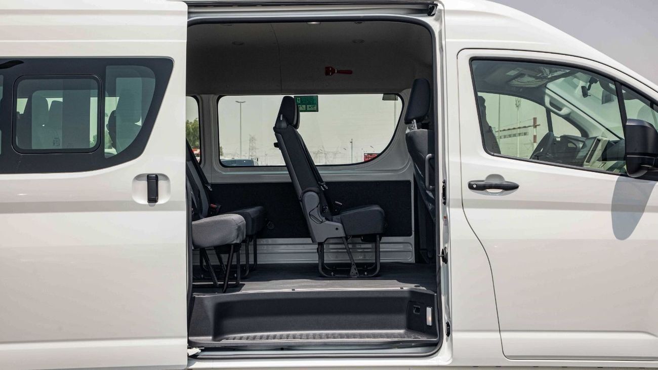 Toyota Hiace 3.5 л 2026 г. Белый