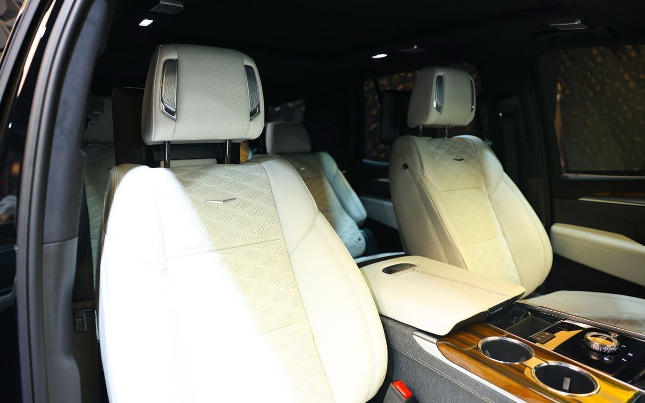 Cadillac Escalade 6.2 л 2025 г. Чёрный