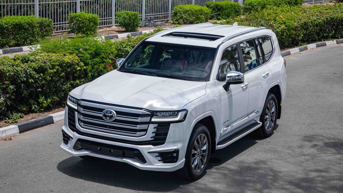Toyota Land Cruiser 3.5 л 2026 г. Белый