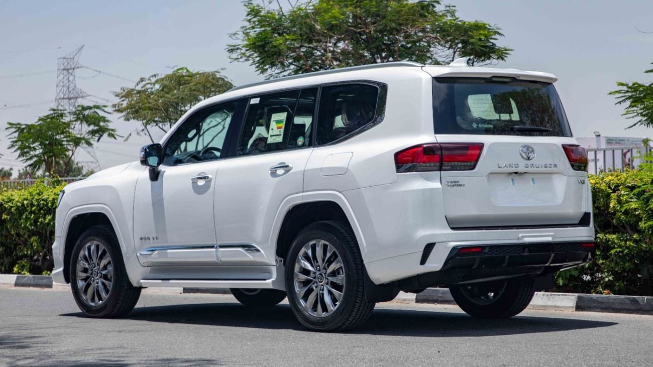 Toyota Land Cruiser 3.5 л 2026 г. Белый