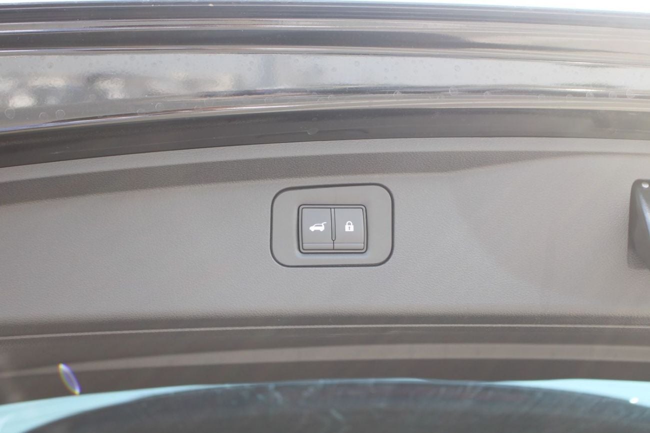 Nissan Patrol 3.5 л 2026 г. Чёрный