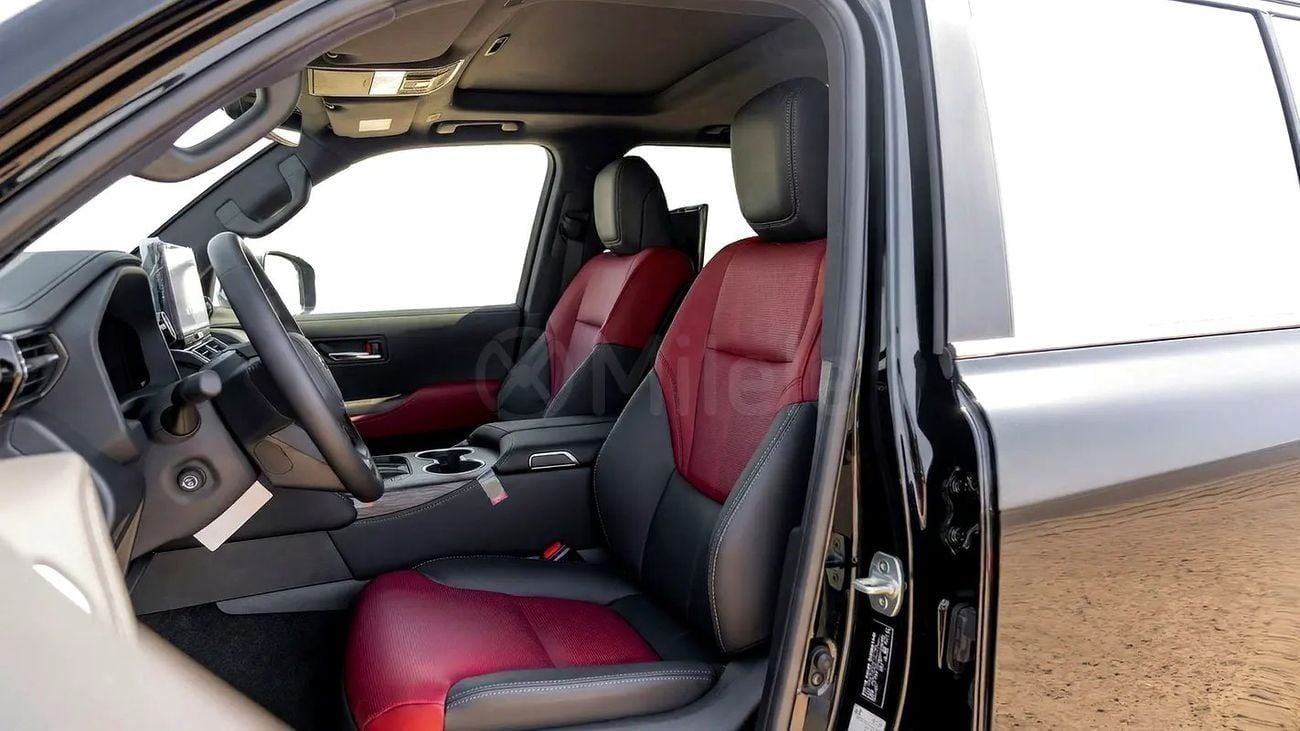 Toyota Land Cruiser 3.5 л 2026 г. Чёрный