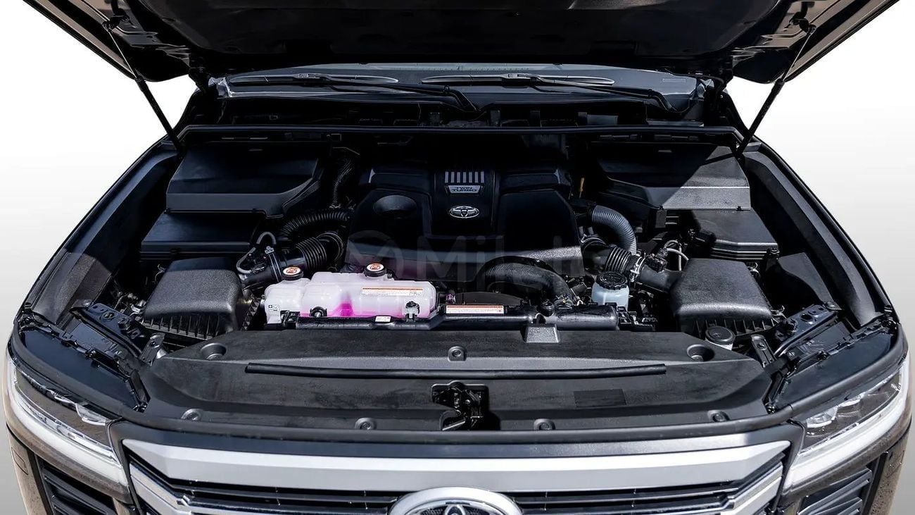 Toyota Land Cruiser 3.5 л 2026 г. Чёрный