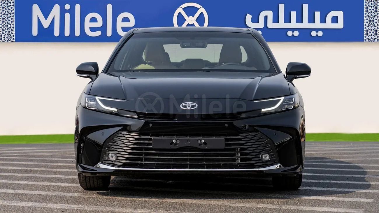 Toyota Camry 2025