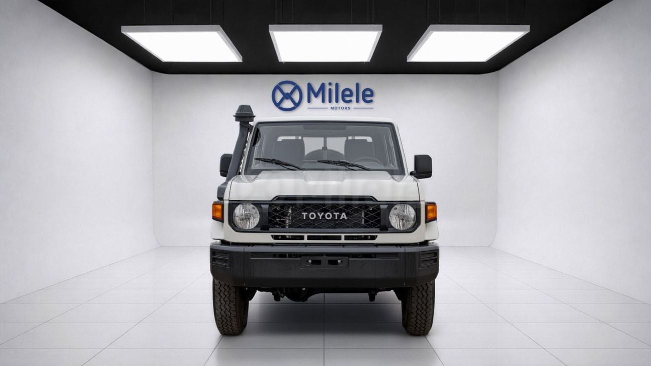 Toyota Land Cruiser Pickup 70 4.2 л 2025 г. Белый