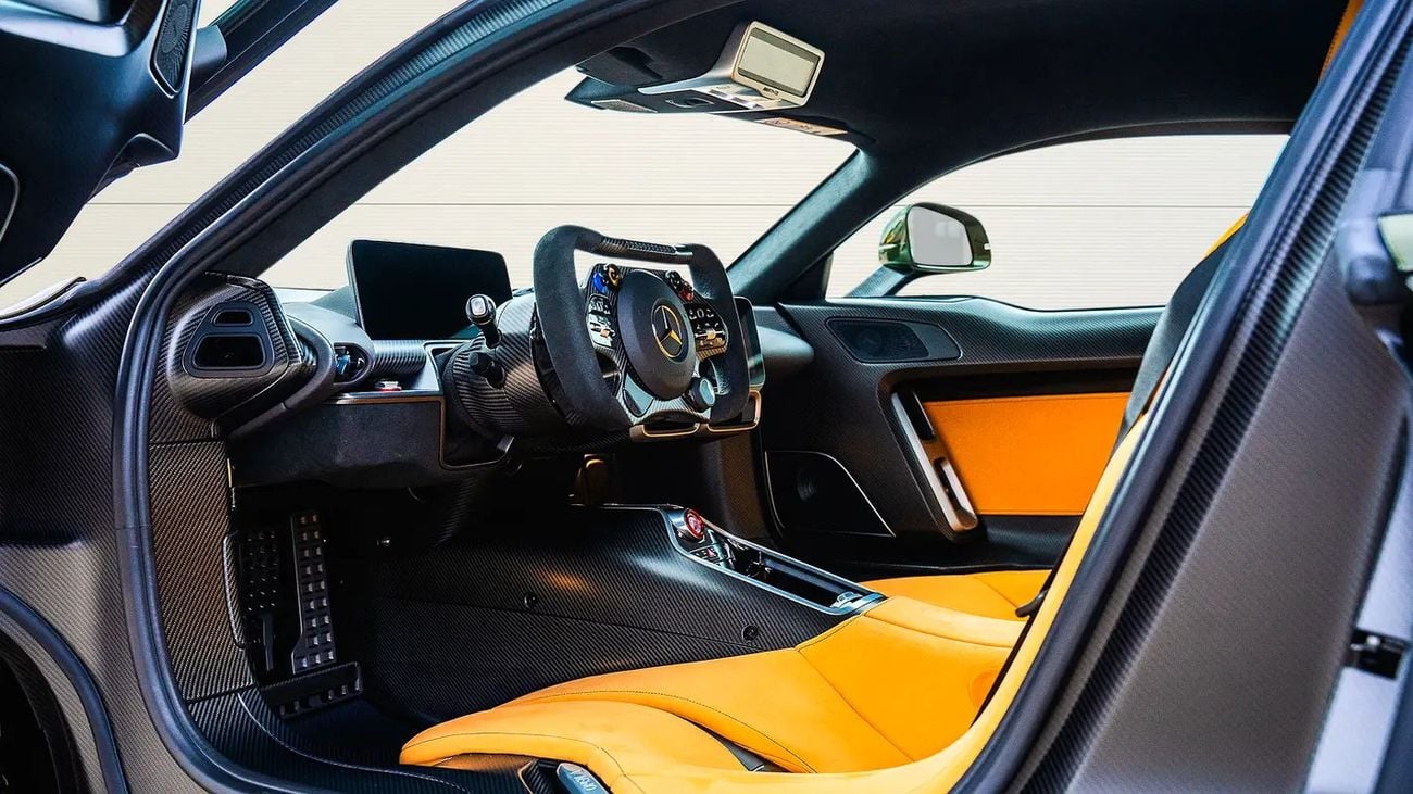 Mercedes Benz Amg One 1.5 л 2025 г. Зелёный, пробег 50 км