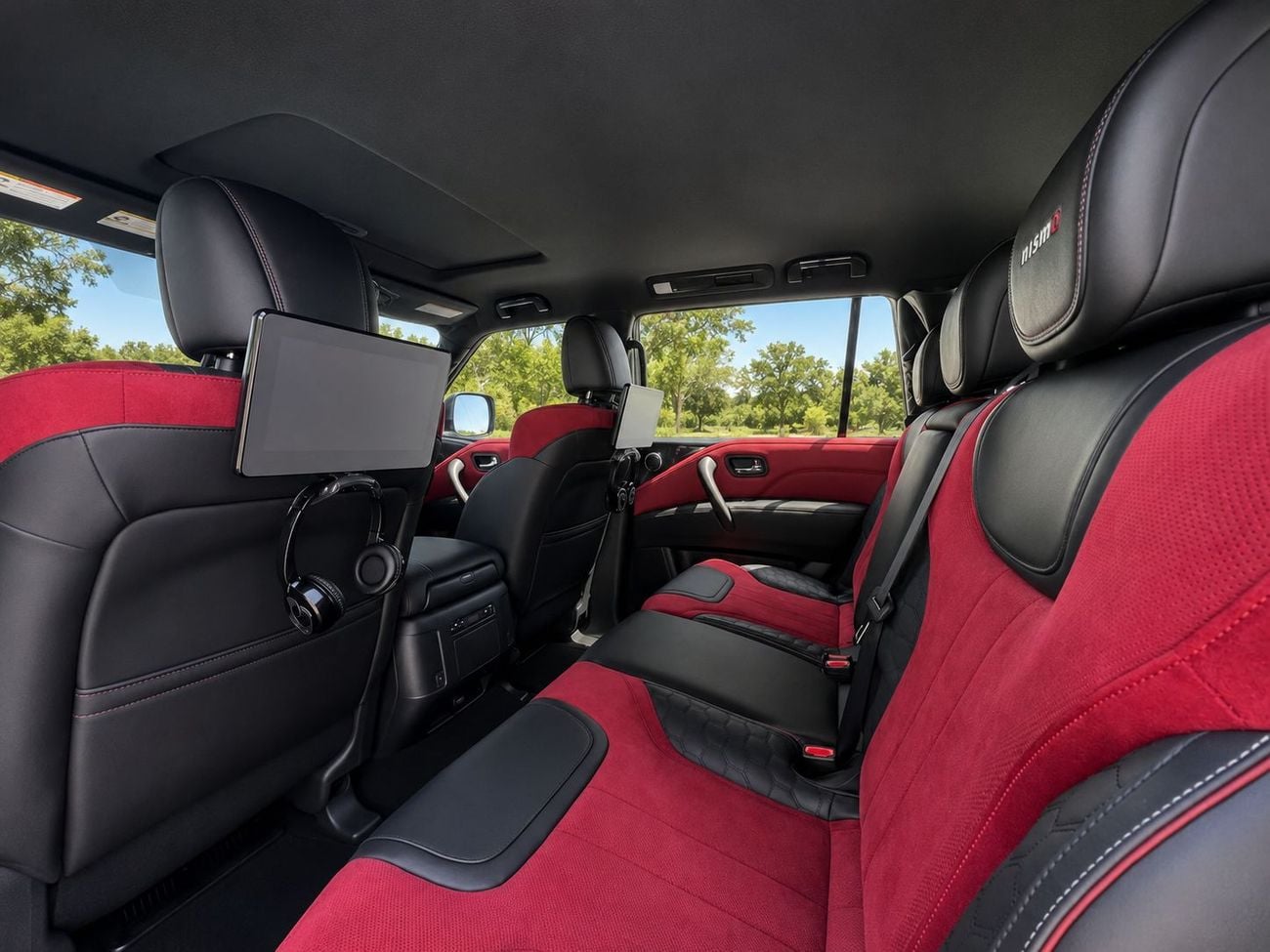 Nissan Patrol 5.6 л 2023 г. Белый