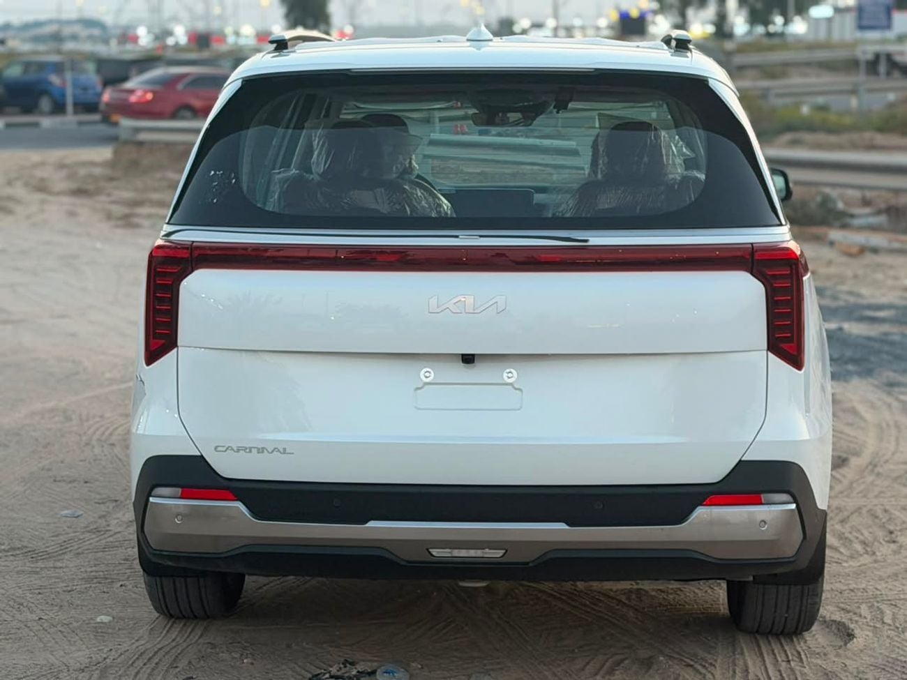 Kia Carnival 3.5 л 2026 г. Белый