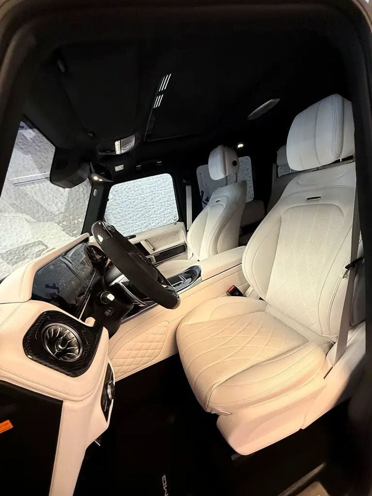 Mercedes Benz G63 AMG 4.0 л 2025 г. Серый