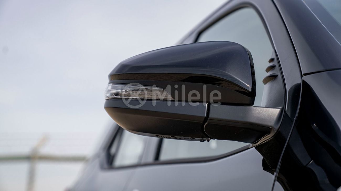 Toyota Fortuner 2.4 л 2026 г. Чёрный