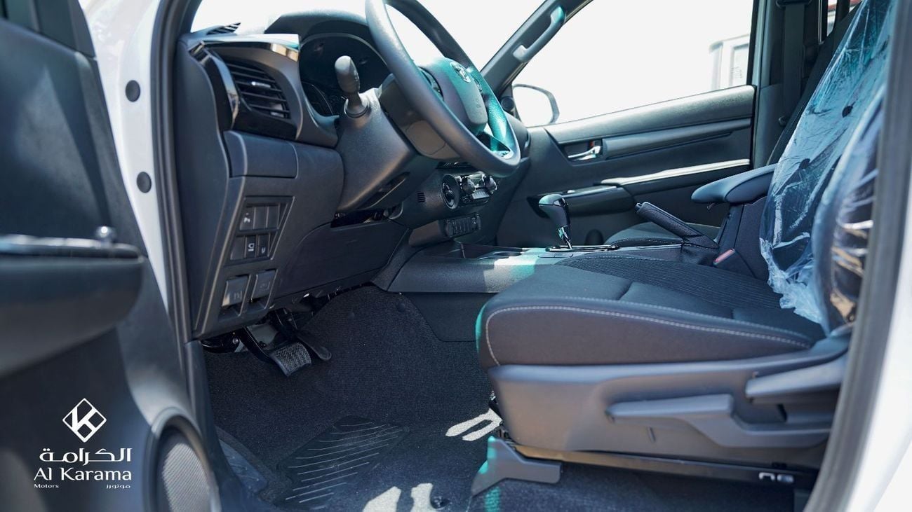 Toyota Hilux 2.8 л 2026 г. Белый