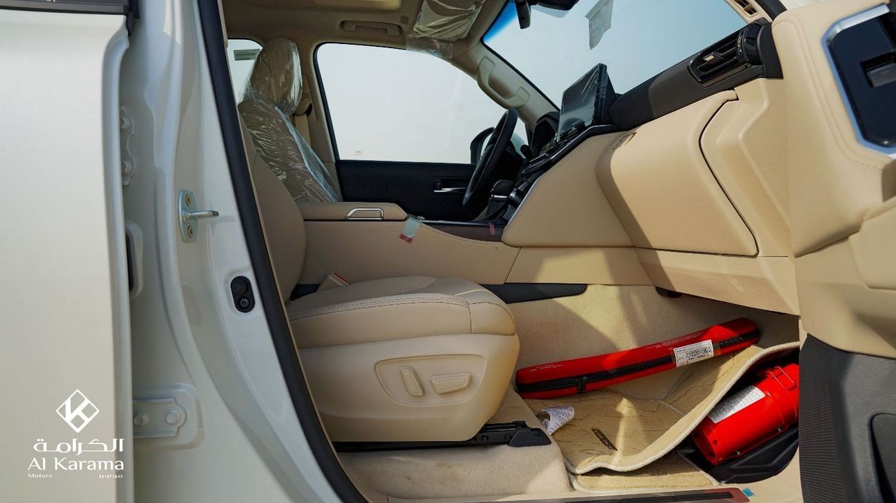 Toyota Land Cruiser 3.5 л 2026 г. Белый