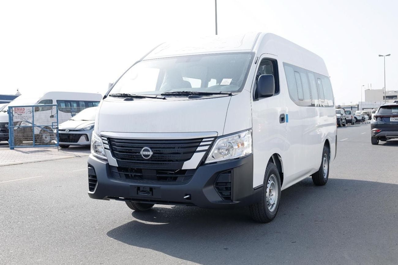 Nissan Urvan 2.5 л 2026 г. Белый