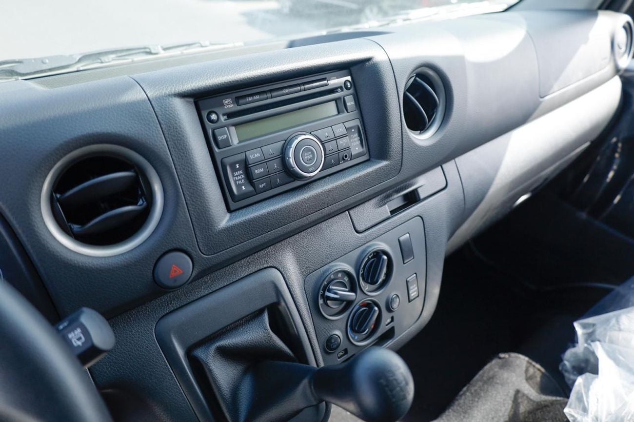 Nissan Urvan 2.5 л 2026 г. Белый