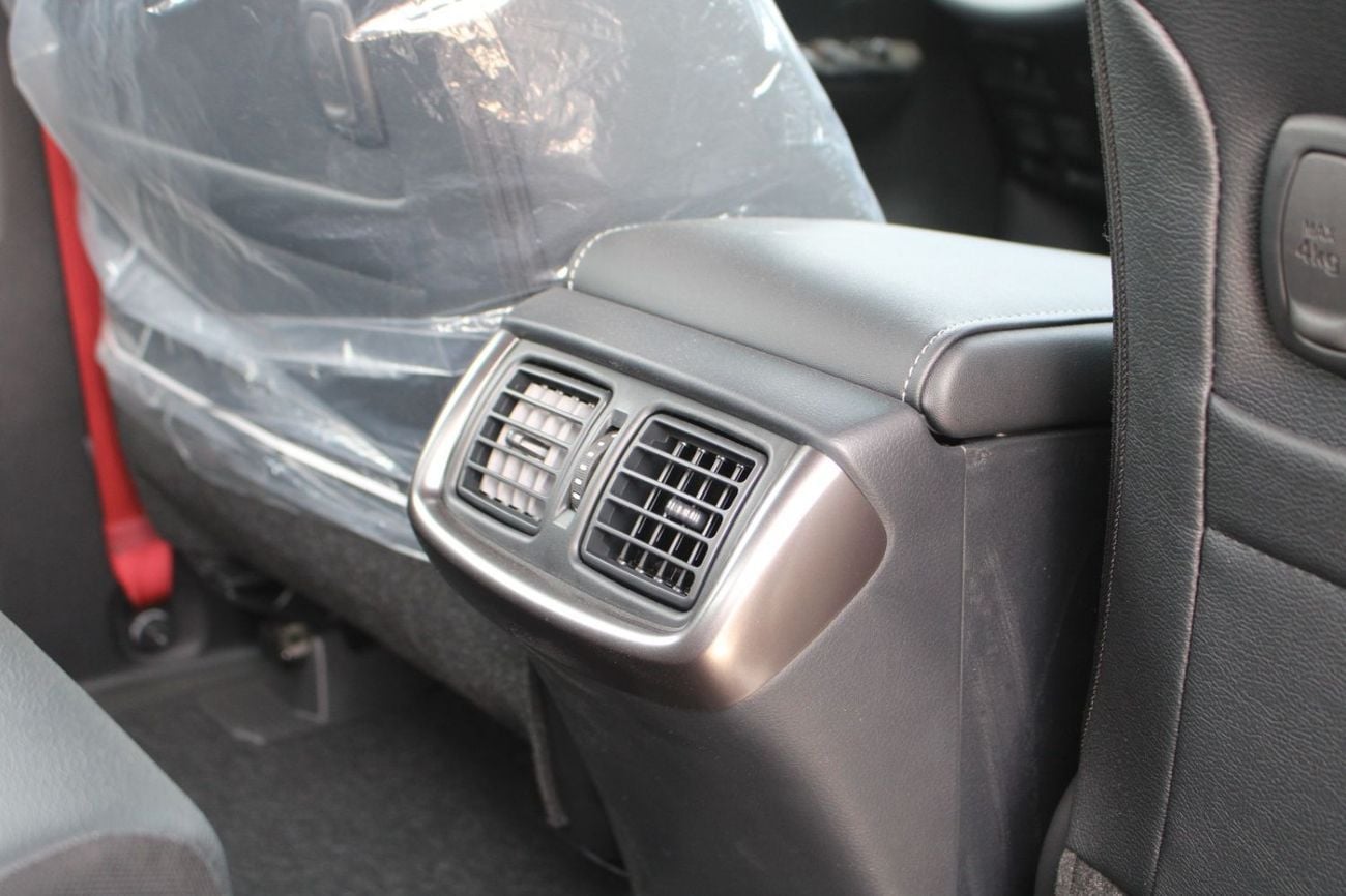 Toyota Hilux 4.0 л 2026 г. Белый