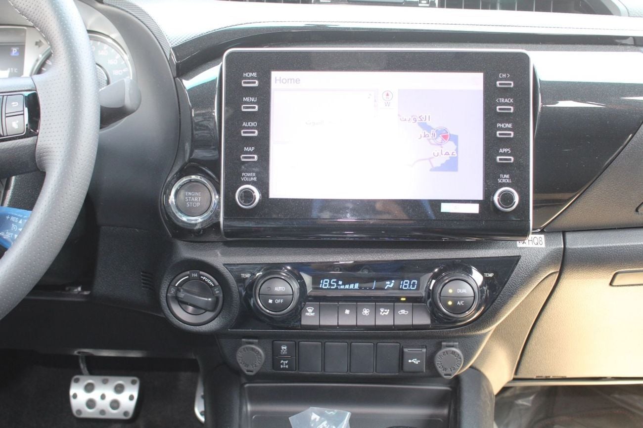 Toyota Hilux 4.0 л 2026 г. Белый