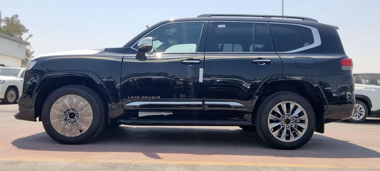 Toyota Land Cruiser 3.5 л 2026 г. Чёрный