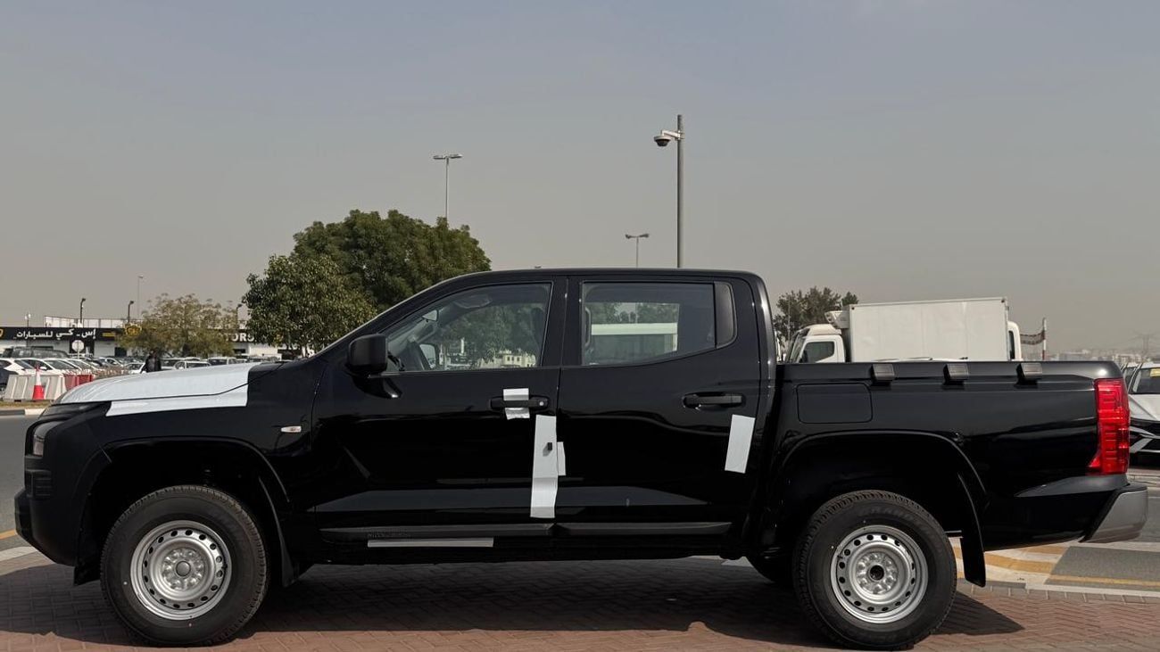 Mitsubishi L200 2.4 л 2026 г. Чёрный