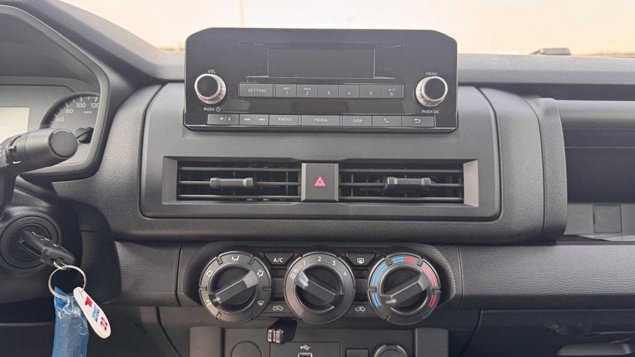 Mitsubishi L200 2.4 л 2026 г. Чёрный