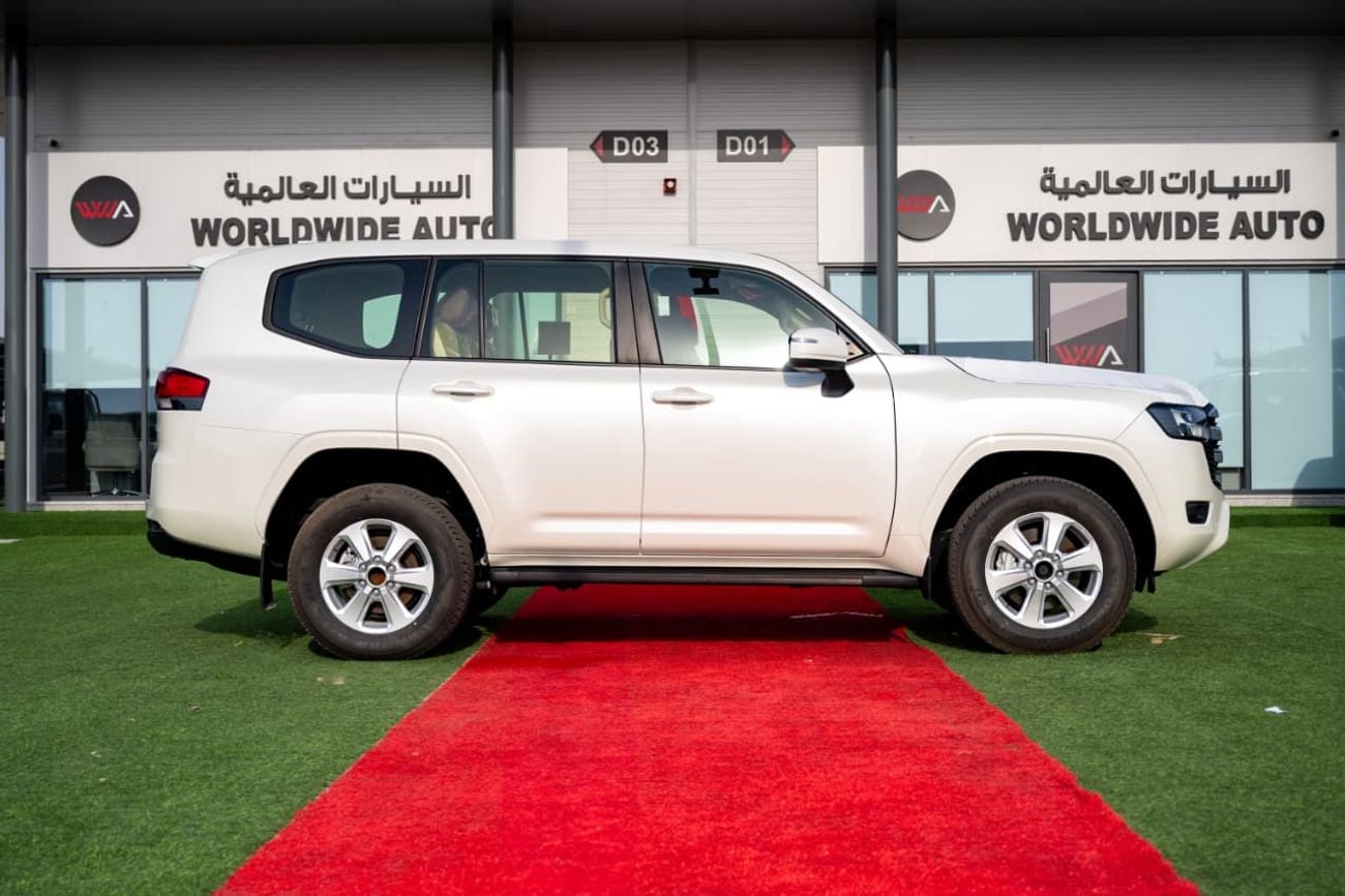 Toyota Land Cruiser 3.5 л 2025 г. Белый
