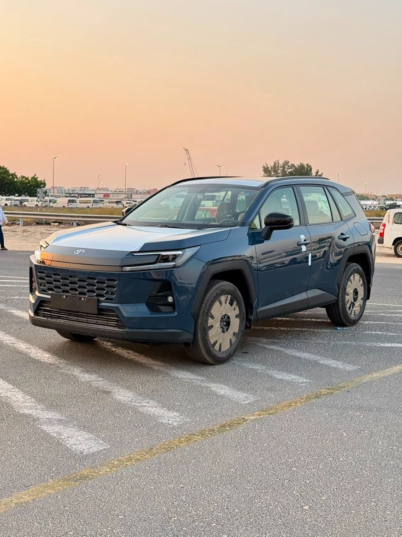 Toyota Rav 4 2.0 л 2026 г. Серый