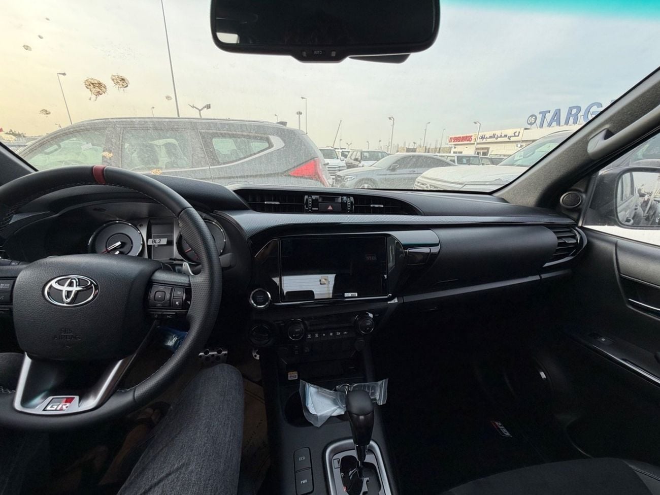 Toyota Hilux 2.8 л 2026 г. Чёрный