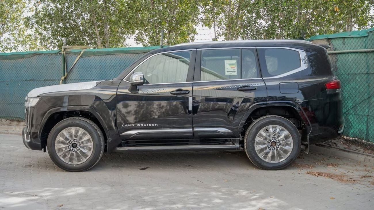 Toyota Land Cruiser 3.5 л 2026 г. Чёрный