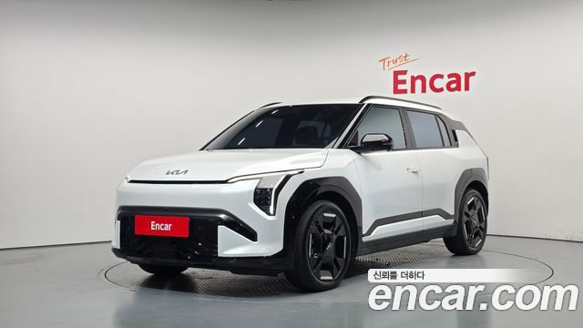 Kia EV3 2024 — фото 1