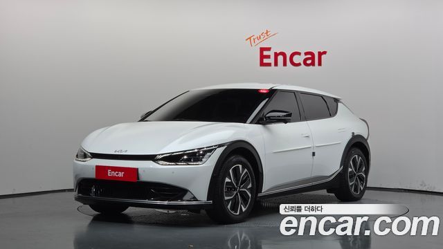 Kia EV6 2021 — фото 1