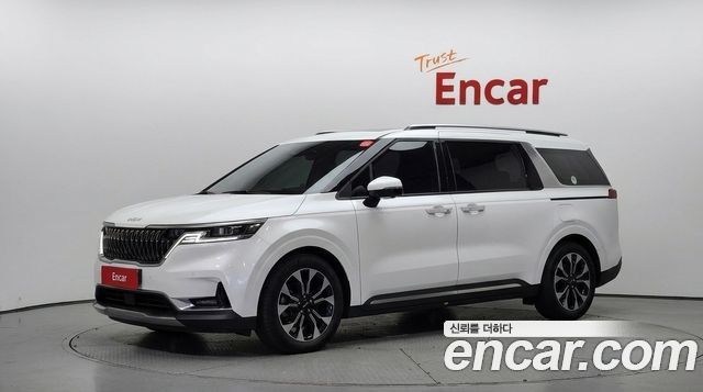 Kia Carnival 2022 — фото 1