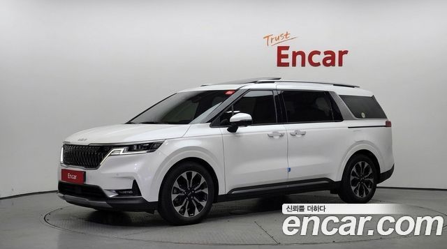 Kia Carnival 2021 — фото 1