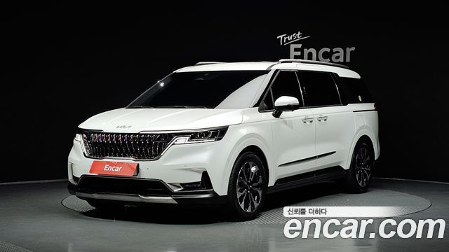 Kia Carnival 2022 — фото 1
