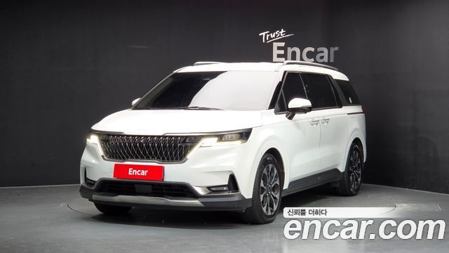 Kia Carnival 2022 — фото 1