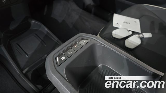 Kia EV3 2025 — фото 1