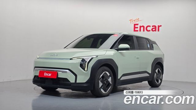 Kia EV3 2024 — фото 1