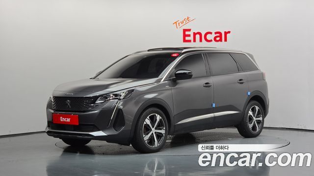 Peugeot 5008 2021