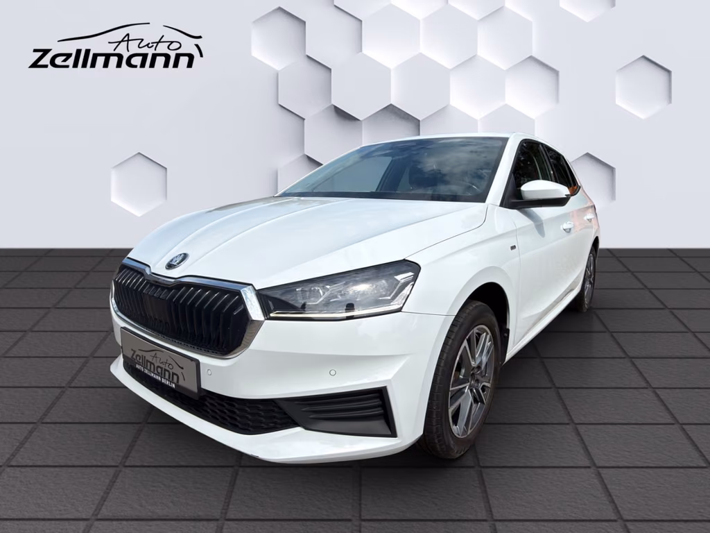 Skoda Fabia 2022 г. Белый, пробег 49634 км