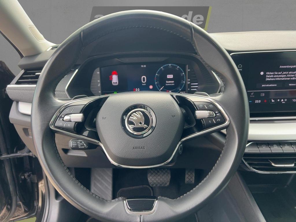 Skoda Octavia 2022 г. Чёрный, пробег 53276 км