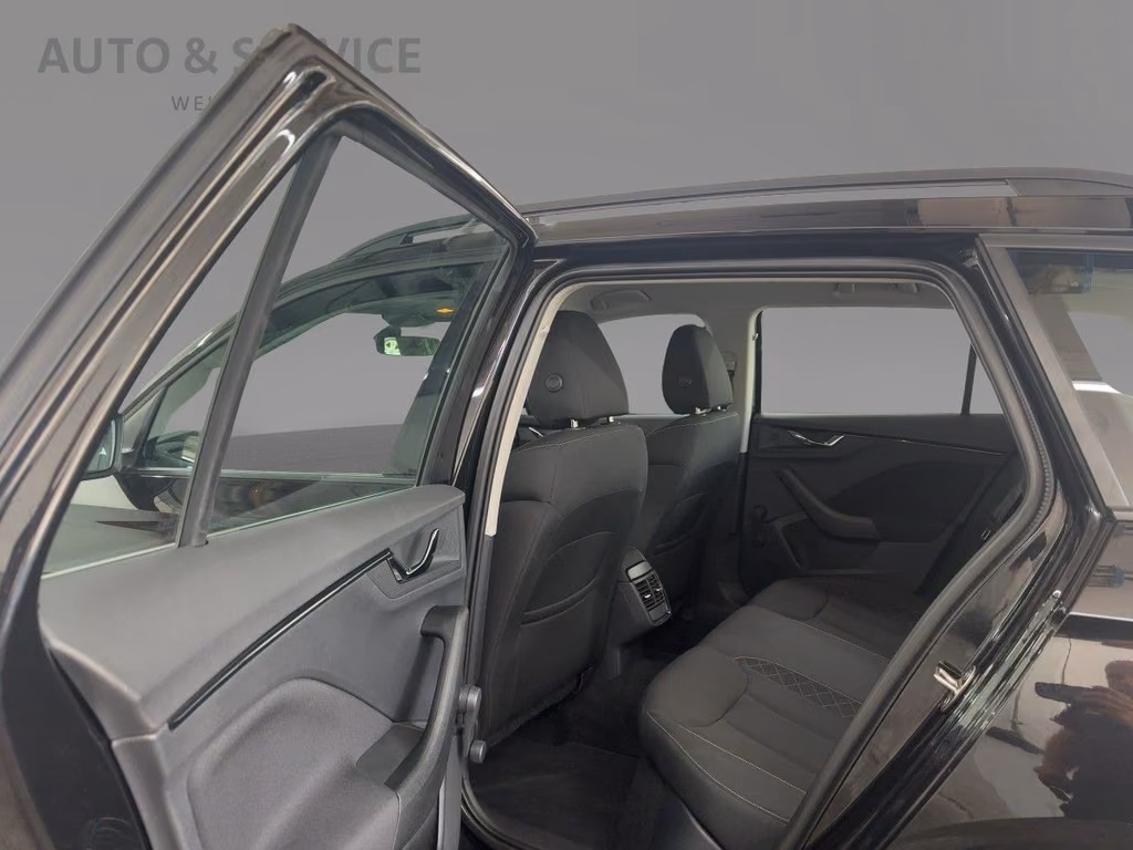 Skoda Kamiq 2022 г. Чёрный, пробег 36662 км