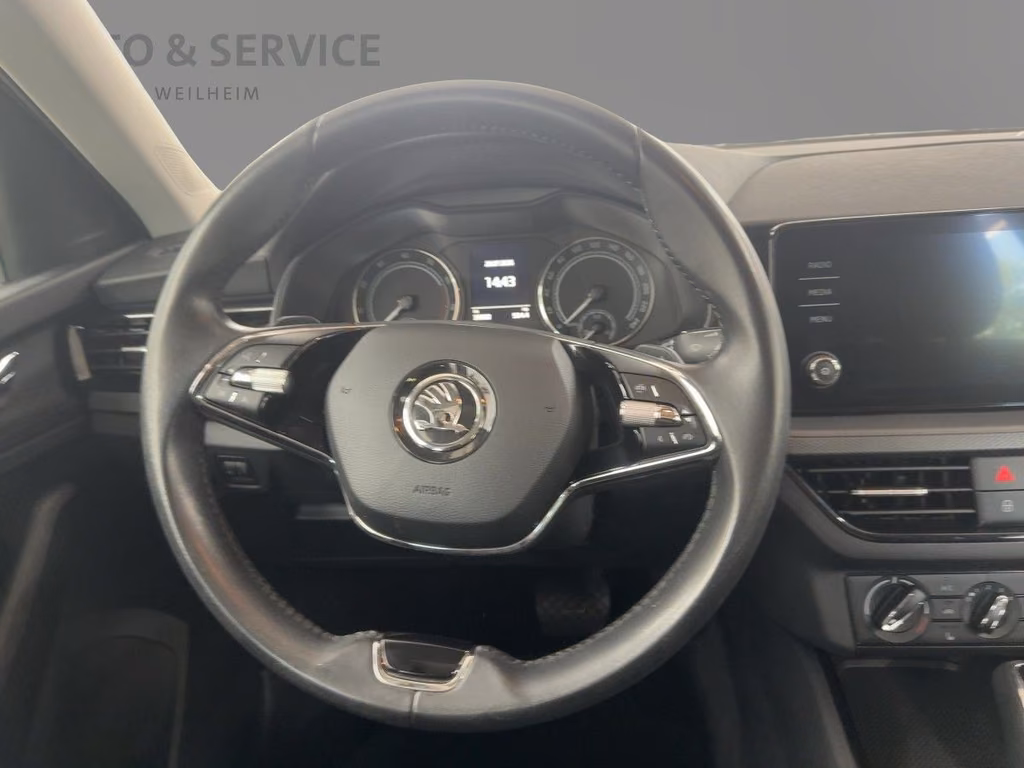 Skoda Kamiq 2022 г. Чёрный, пробег 36662 км
