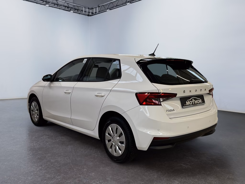Skoda Fabia 2022 г. Белый, пробег 47540 км