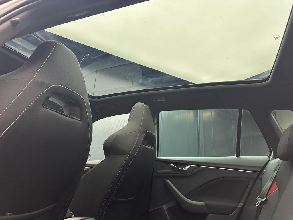 Skoda Kamiq 2021 г. Белый, пробег 42650 км