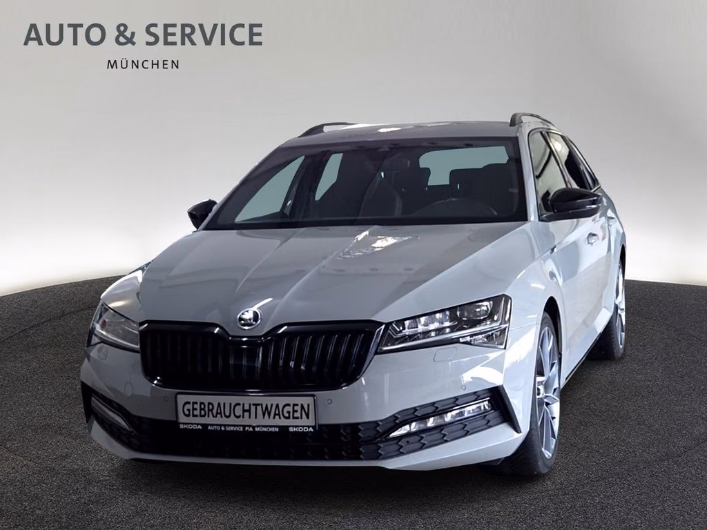 Skoda Superb 2023 г. Серый, пробег 46700 км