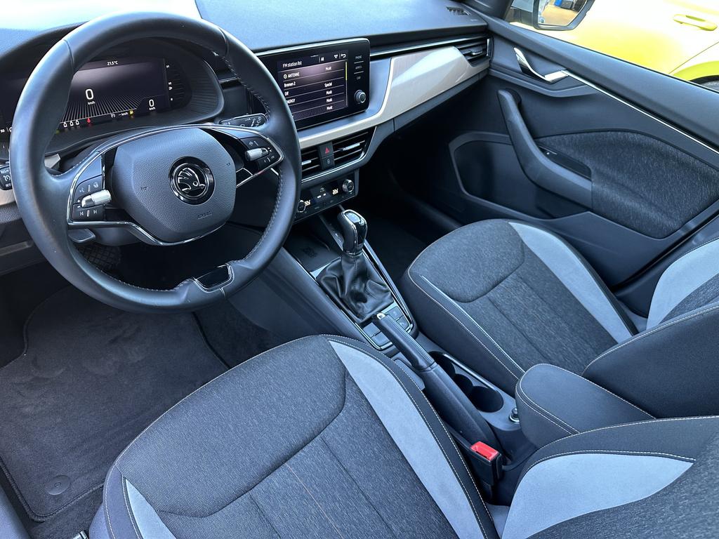Skoda Scala 2023 г. Серый, пробег 56750 км